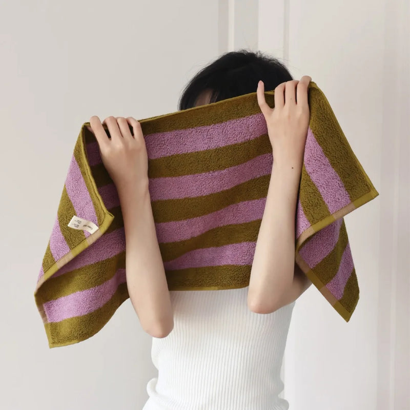 Striped Pure Cotton Face & Bath Towel – 100% Cotton and Absorbent Retro Design