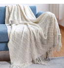 Knitted Throw Blanket with Tassels – Soft and Stylish Nordic Home Décor