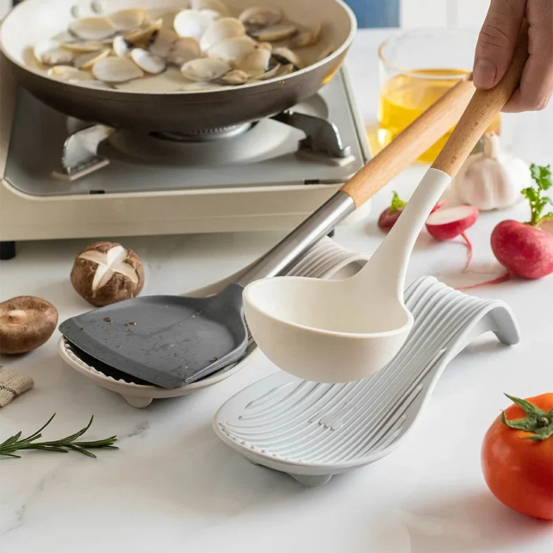 Silicone Insulated Spoon Holder – Heat-Resistant Placemat & Cutlery Organizer