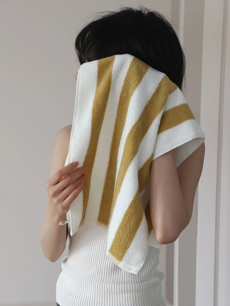 Striped Pure Cotton Face & Bath Towel – 100% Cotton and Absorbent Retro Design